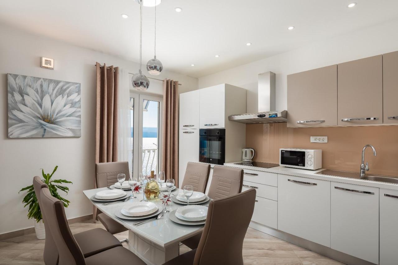 Fba Family Beach Apartments Omiš Exterior foto